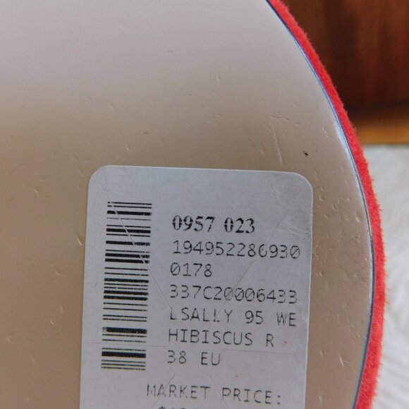 NIB Gucci Sally suede hibiscus red platform wedge heels ankle strap sandals 38 - Picture 13 of 16